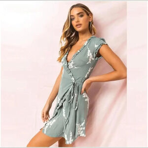 Walnut Green Floral Print Puff Sleeve Chiffon Dress Ladies V-Neck Ruffle Medium